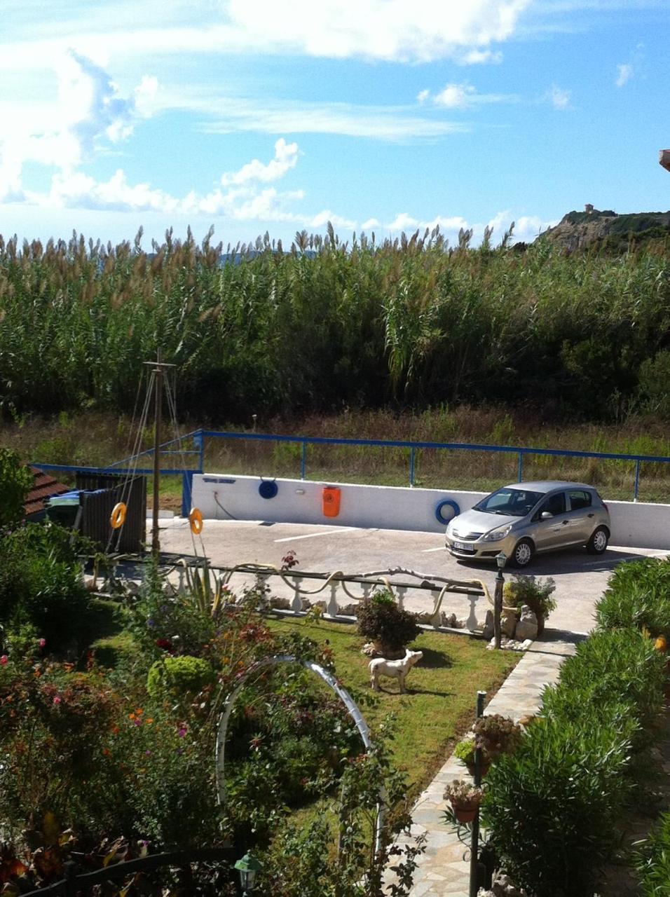Eleni Apartments Arílasz Kültér fotó
